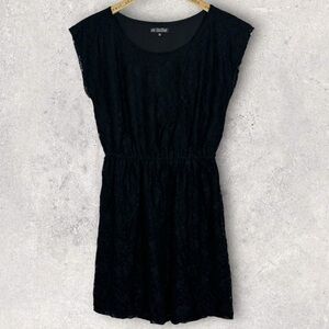 BeBop Black Lace Mini Dress Size Small‎ Made in USA Cap Sleeve Round Neck Boho